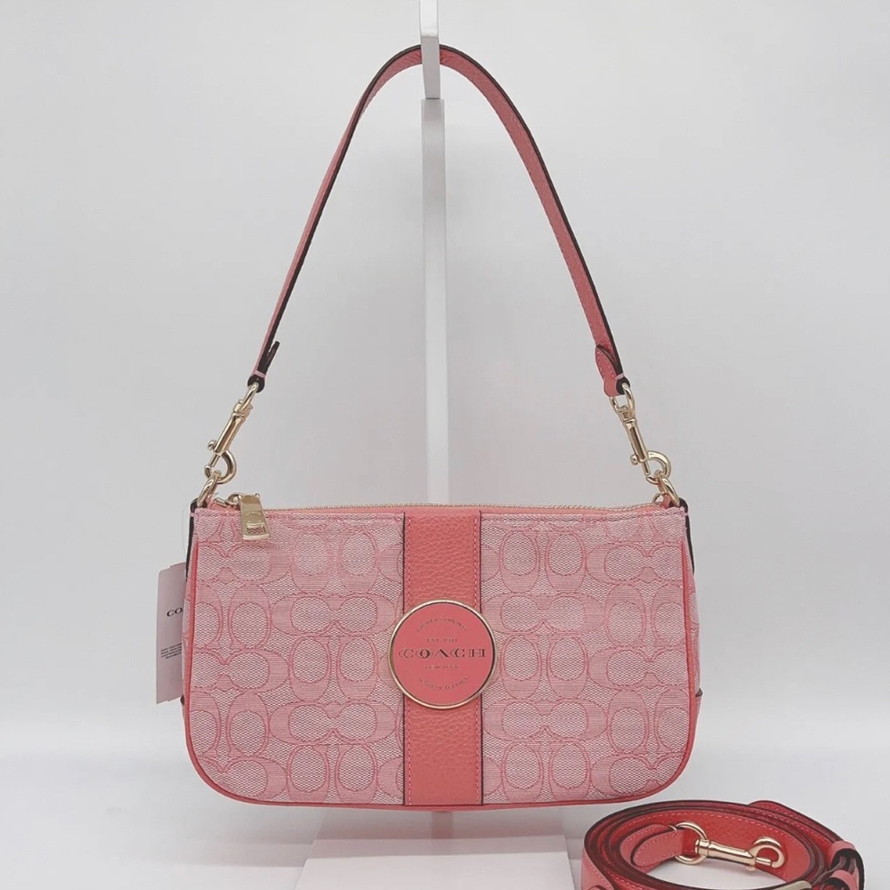 NWT coach Lonnie baguette